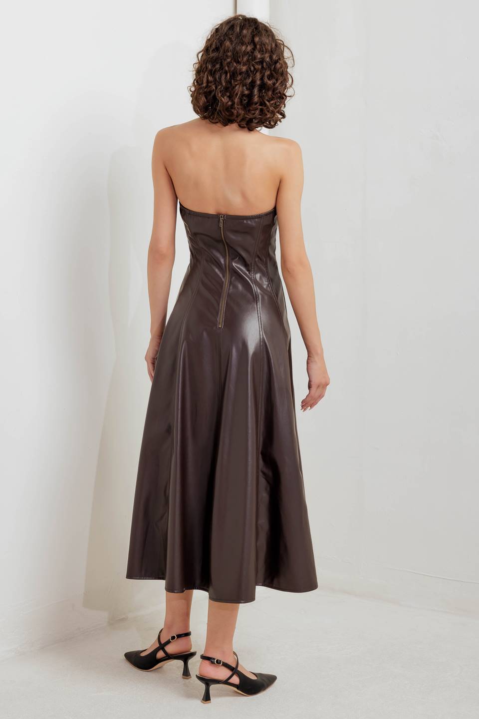 ESPRESSO DIVA FAUX LEATHER MIDI DRESS Flying Tomato